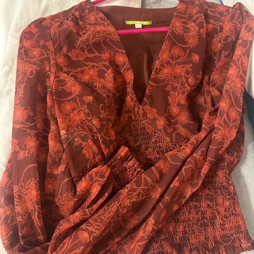 Gianni Bini Red Smocked Wrap Blouse Long Sleeve